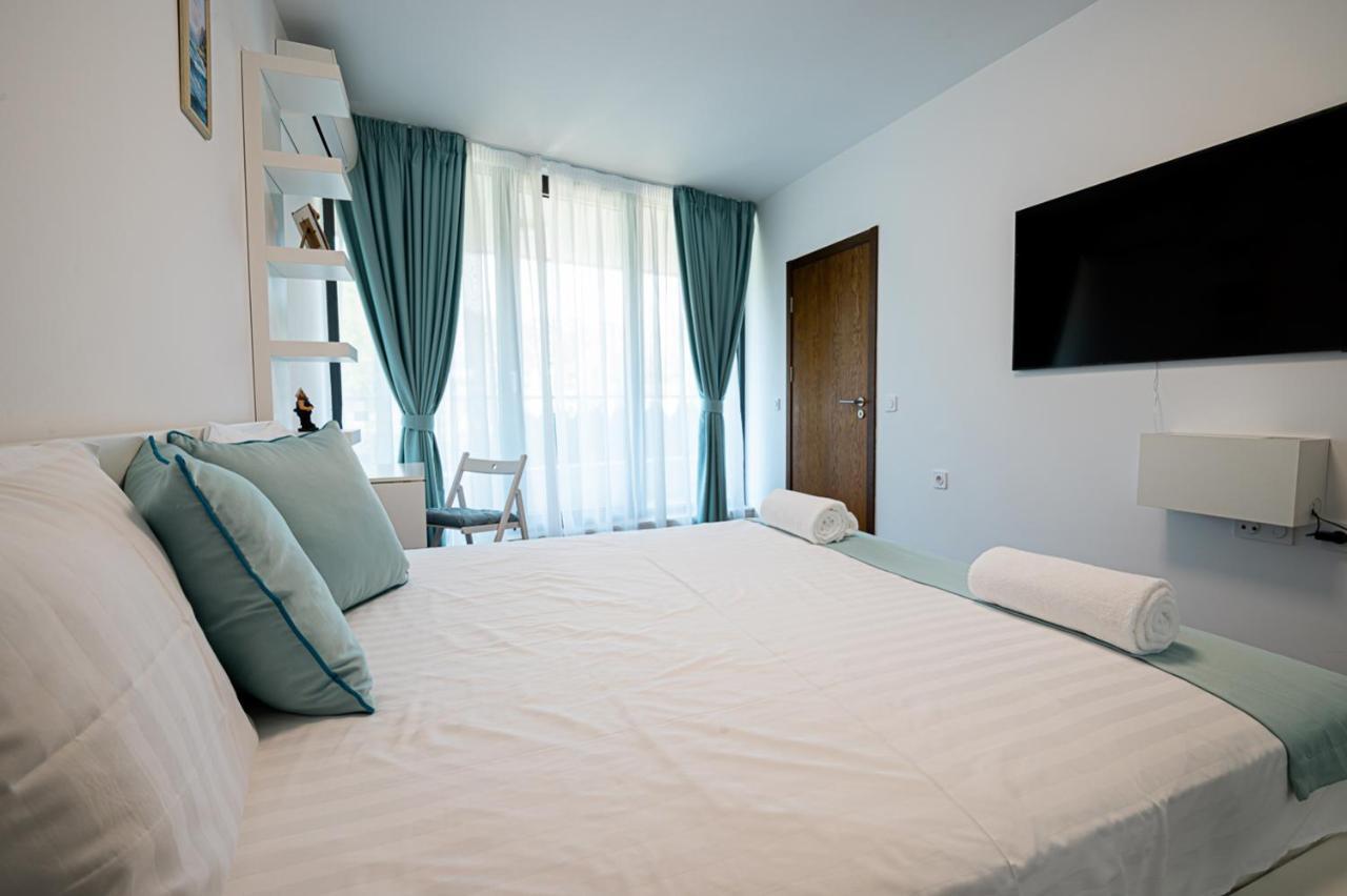 Stylish 1-Bd Apartment In St Constantine And Helena By Flat Mаnager Saints Constantine and Helena ภายนอก รูปภาพ