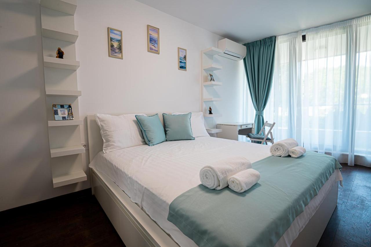 Stylish 1-Bd Apartment In St Constantine And Helena By Flat Mаnager Saints Constantine and Helena ภายนอก รูปภาพ